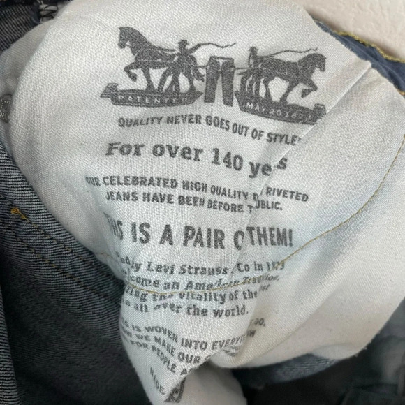 Levi’s Men’s 511 Distressed Denim Cutoff Shorts in Blue Size 40 - Picture 8 of 10